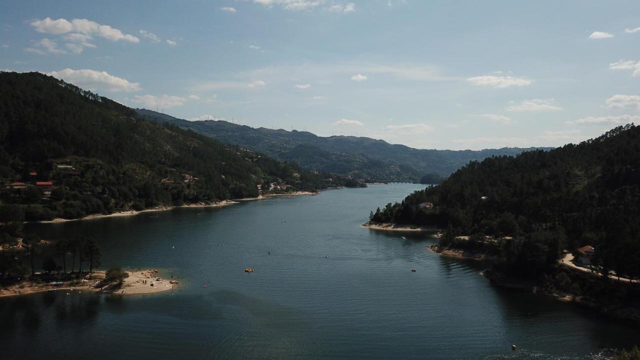 Casa Do Avo Xico - Geres Lake House - 10Pax ภายนอก รูปภาพ
