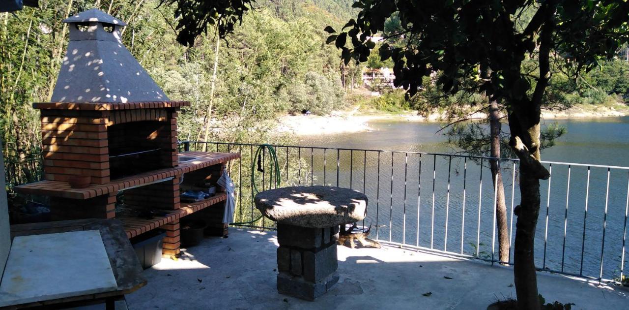 Casa Do Avo Xico - Geres Lake House - 10Pax ภายนอก รูปภาพ