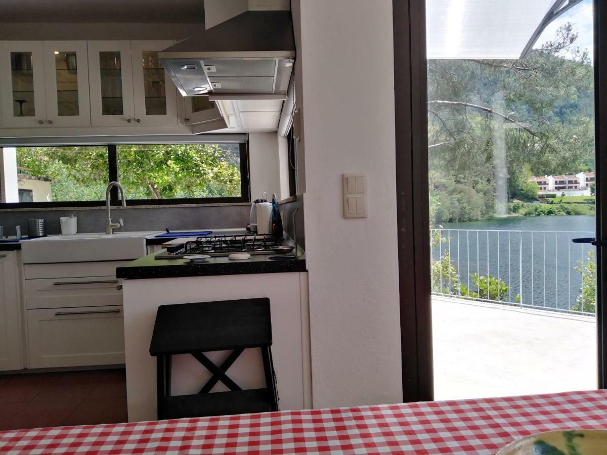 Casa Do Avo Xico - Geres Lake House - 10Pax ภายนอก รูปภาพ