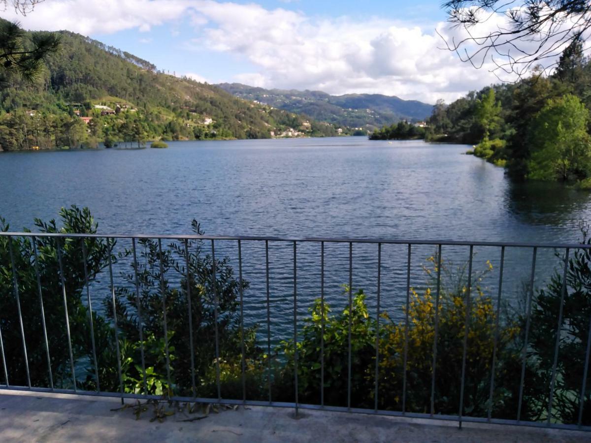 Casa Do Avo Xico - Geres Lake House - 10Pax ภายนอก รูปภาพ