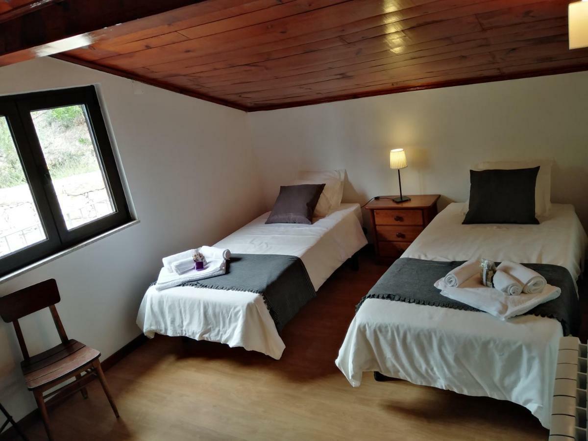 Casa Do Avo Xico - Geres Lake House - 10Pax ภายนอก รูปภาพ